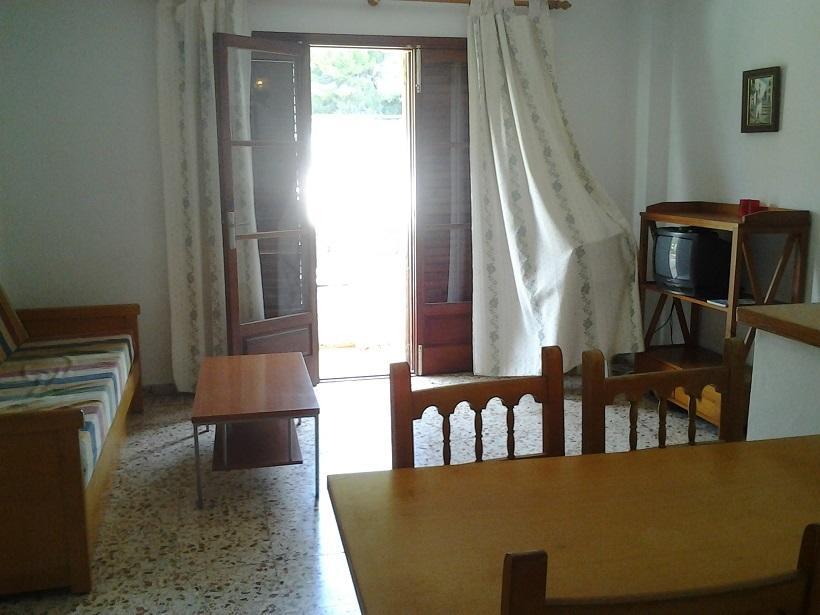 Apartment Torres Mari Cala Llonga  Δωμάτιο φωτογραφία