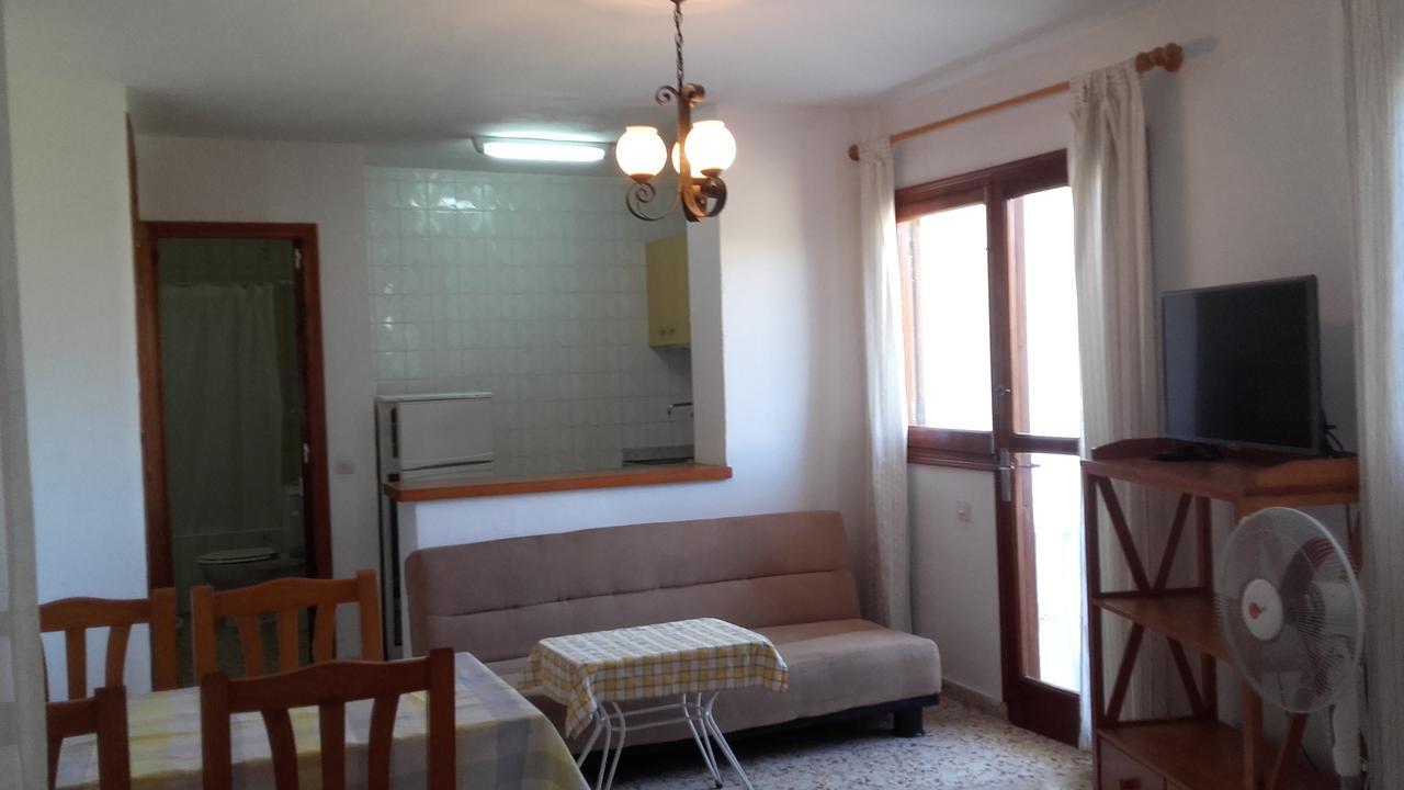Apartment Torres Mari Cala Llonga  Εξωτερικό φωτογραφία